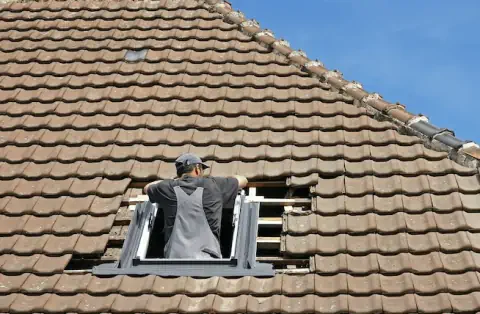 Pose de velux - Saint-Marcel-sur-Aude